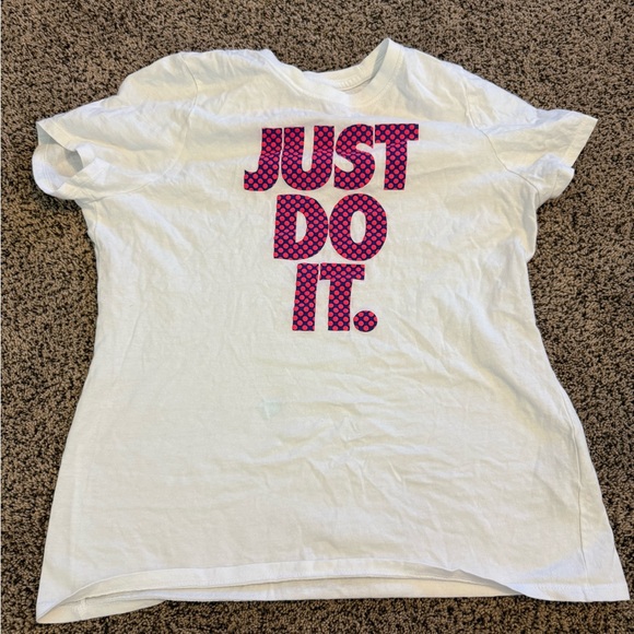Girls XL Nike just do it shirt - Picture 1 of 2